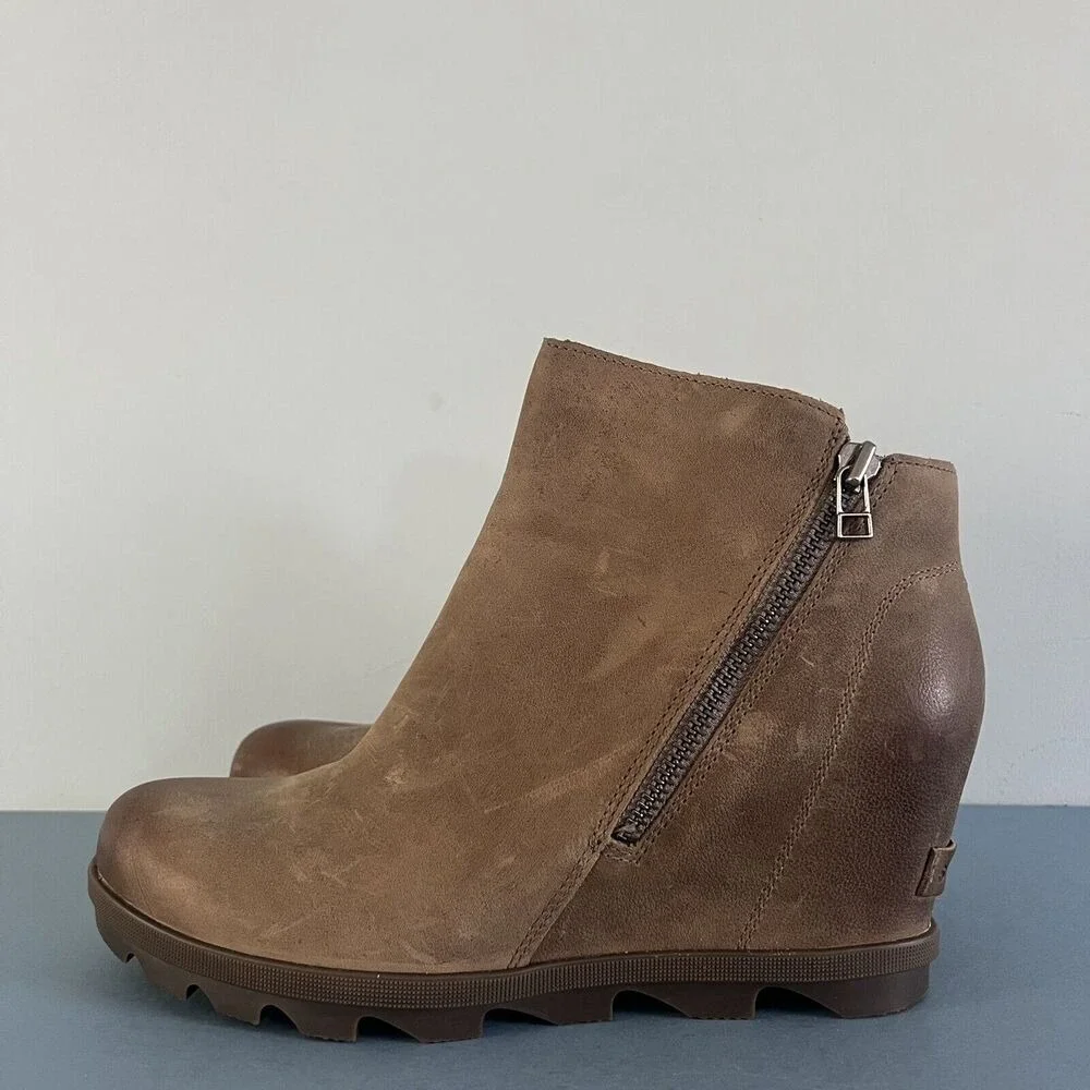 NWT Sorel Joan of‎ Arctic Wedge II Tan Brown Waterproof Zip Booties